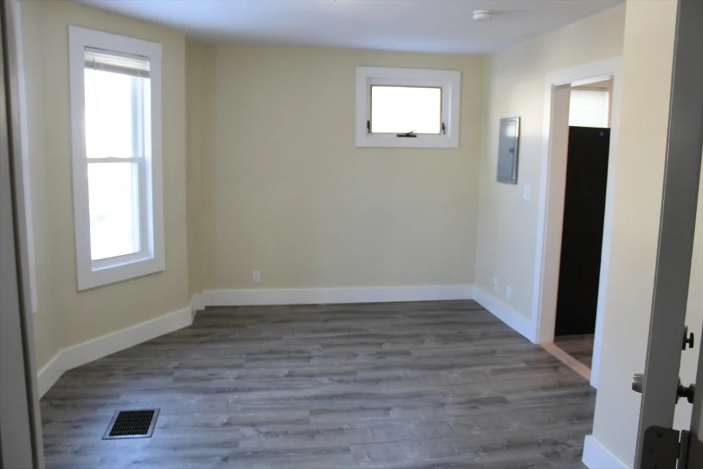 2 bed, 1 bath apartment for rent at 78 Endicott St Unit 1L, Peabody — photo 5 of 15