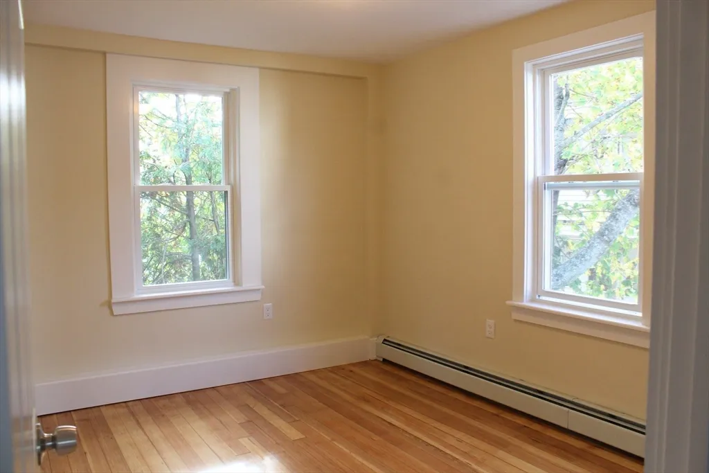 2 bed, 1 bath apartment for rent at 78 Endicott St Unit 1R, Peabody — photo 10 of 15