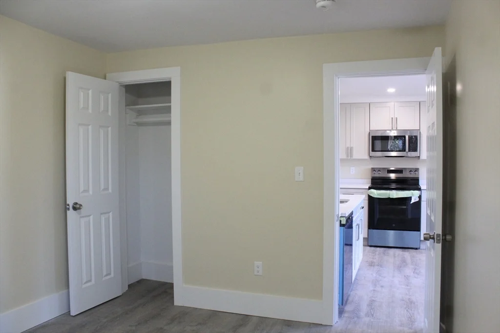 2 bed, 1 bath apartment for rent at 78 Endicott St Unit 2L, Peabody — photo 9 of 16