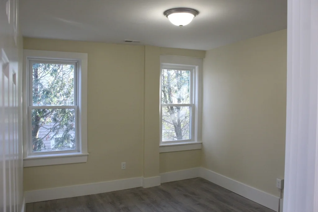 2 bed, 1 bath apartment for rent at 78 Endicott St Unit 2L, Peabody — photo 8 of 16