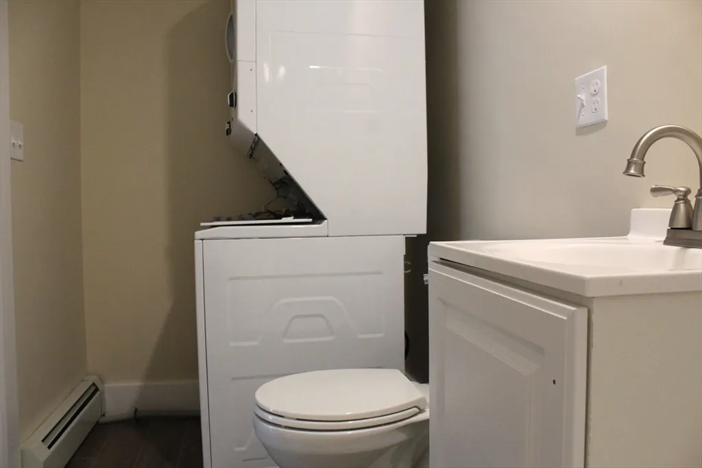 2 bed, 1 bath apartment for rent at 78 Endicott Unit 2R, Peabody — photo 14 of 14