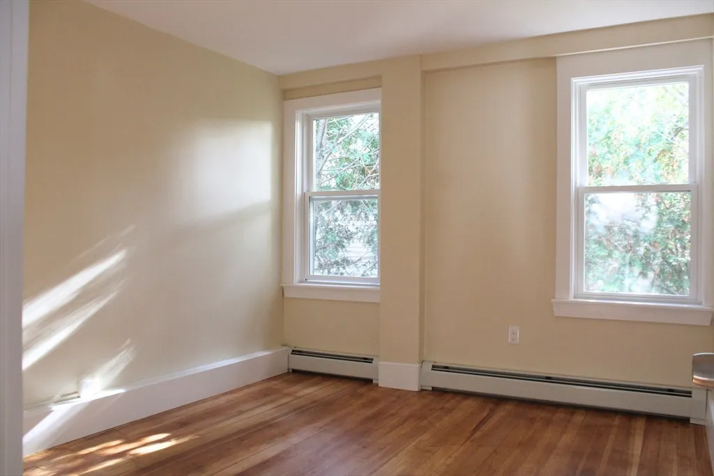 2 bed, 1 bath apartment for rent at 78 Endicott Unit 2R, Peabody — photo 6 of 14