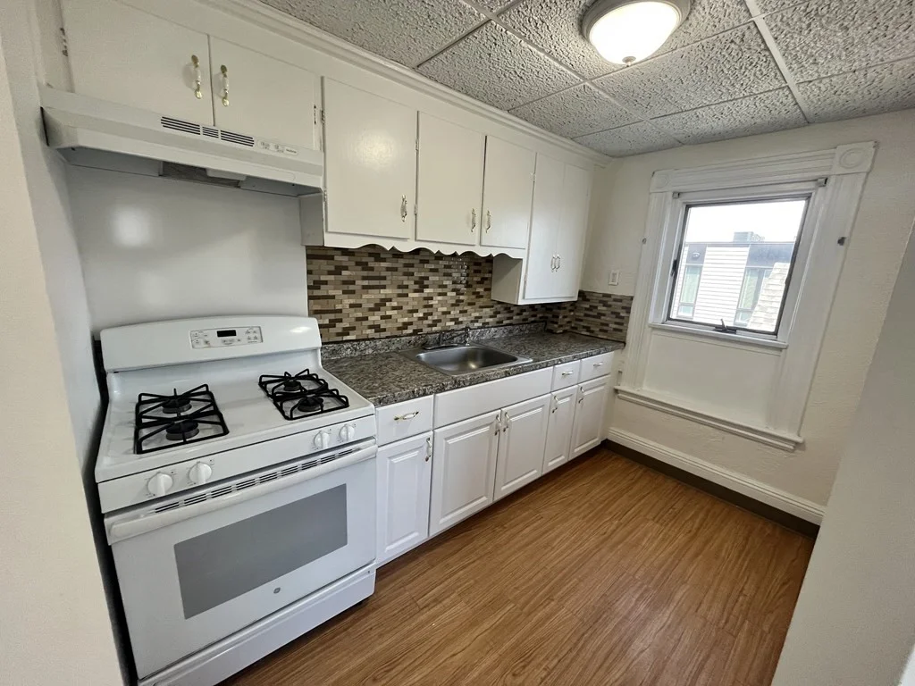 3 bed, 1 bath apartment for rent at 78 Falcon St Unit 2, East Boston — photo 1 of 15