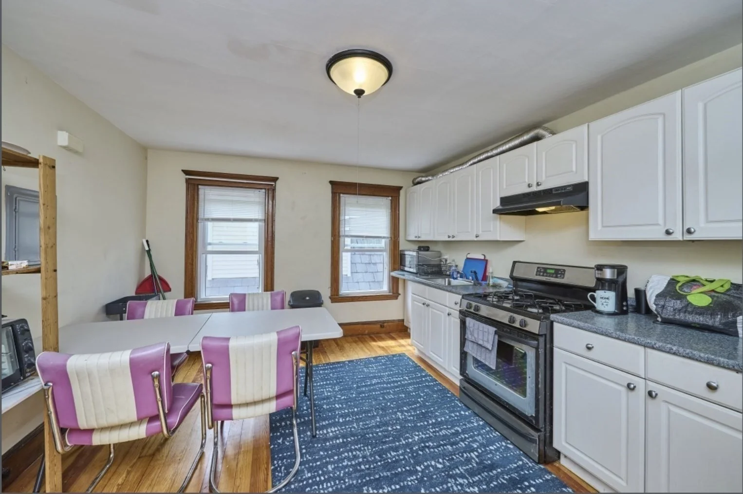 1 bed, 1 bath apartment for rent at 78 Fellsway W Unit 3, Winter Hill — photo 4 of 11