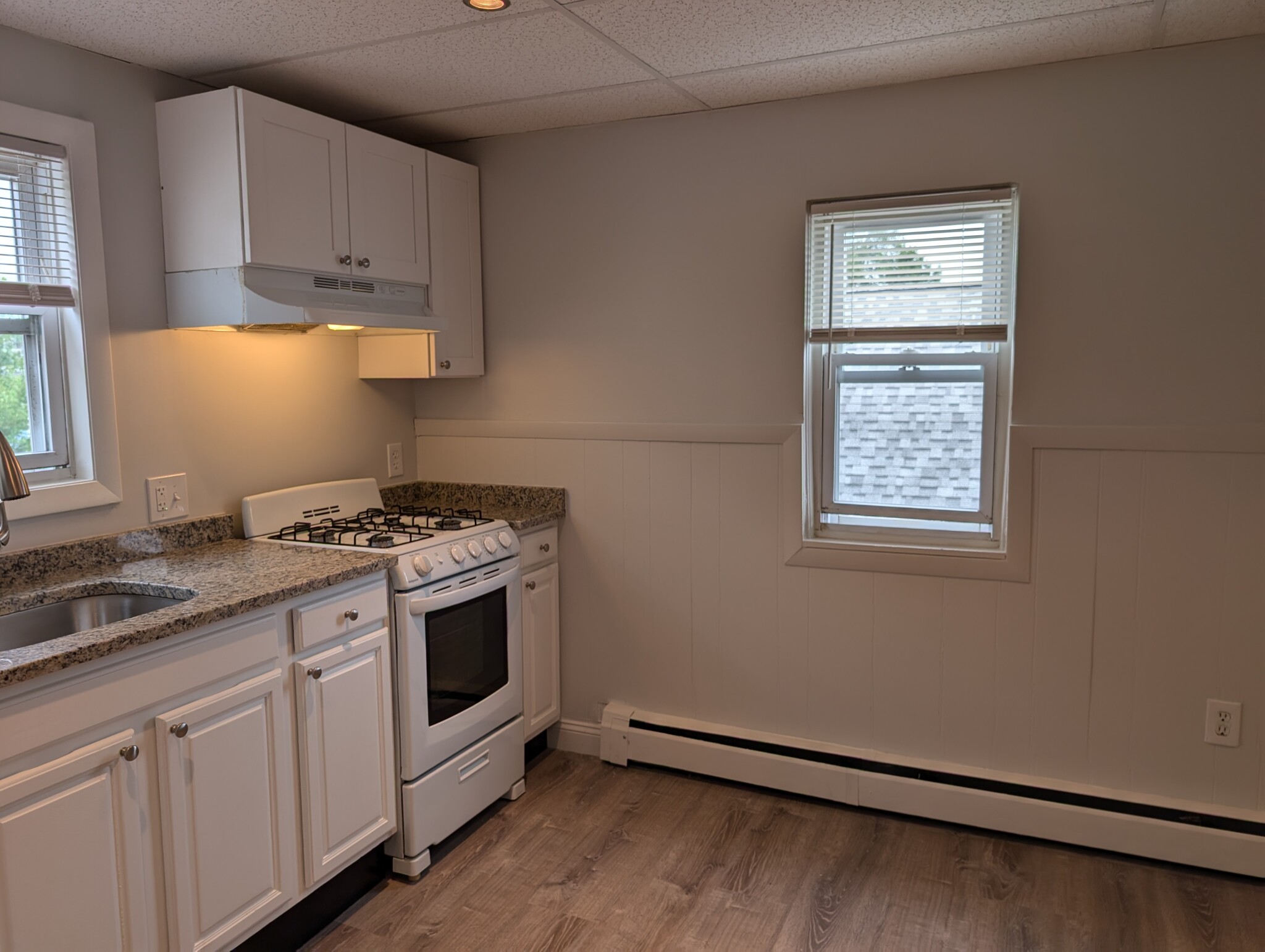 2 bed, 1 bath apartment for rent at 78 Florence St Unit 6, Everett — photo 3 of 11