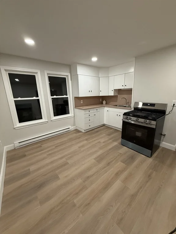 2 bed, 1 bath apartment for rent at 78 Forest St Unit 2, Attleboro — photo 6 of 9
