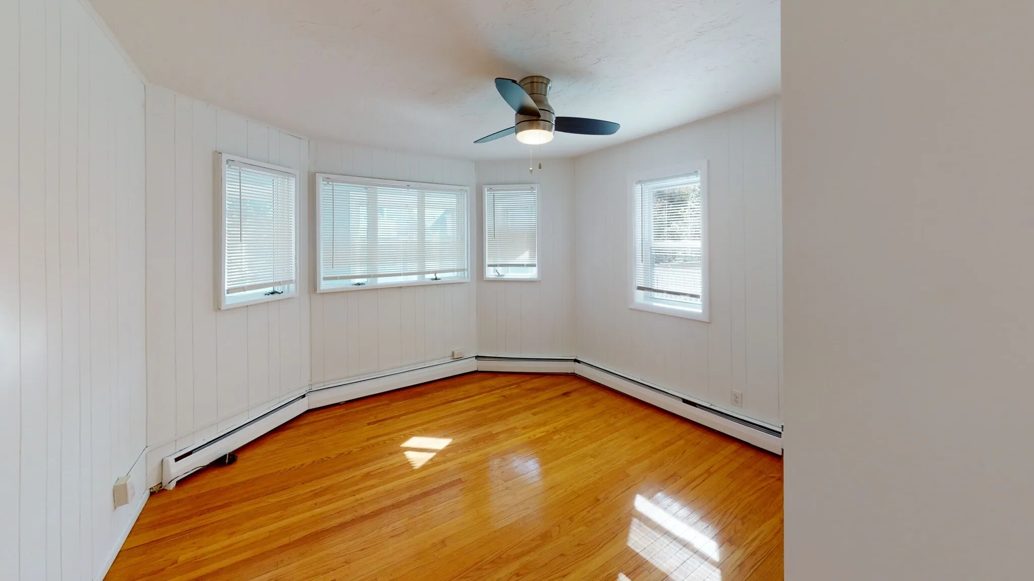 4 bed, 2 bath apartment for rent at 78 Fremont St Unit 1, South Medford — photo 3 of 11