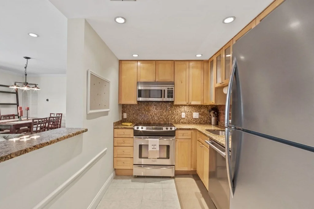 2 bed, 1 bath apartment for rent at 78 Gainsborough St Unit 304E, Fenway — photo 7 of 20