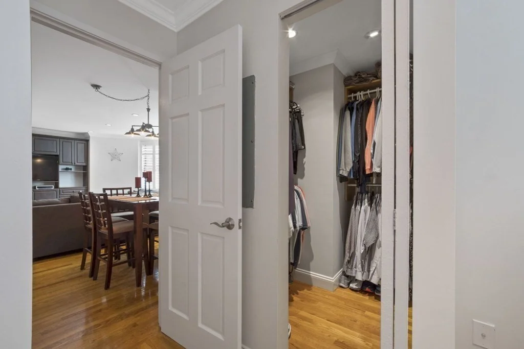 2 bed, 1 bath apartment for rent at 78 Gainsborough St Unit 304E, Fenway — photo 17 of 20