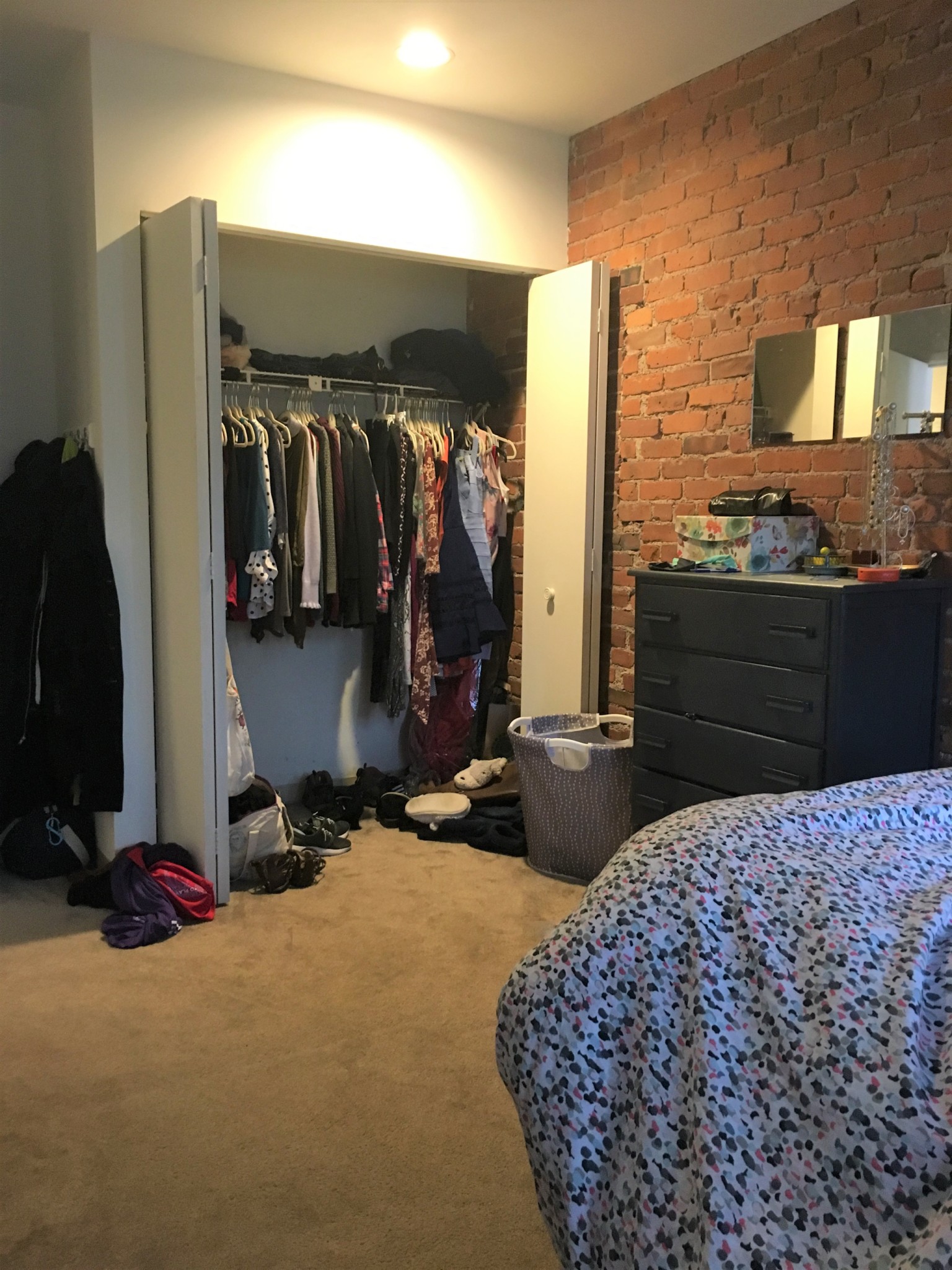 2 bed, 1 bath apartment for rent at 78 Gainsborough St Unit 401E, Fenway — photo 6 of 9