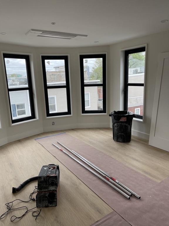 1 bed, 1 bath apartment for rent at 78 Gates St Unit 2, South Boston — photo 2 of 5