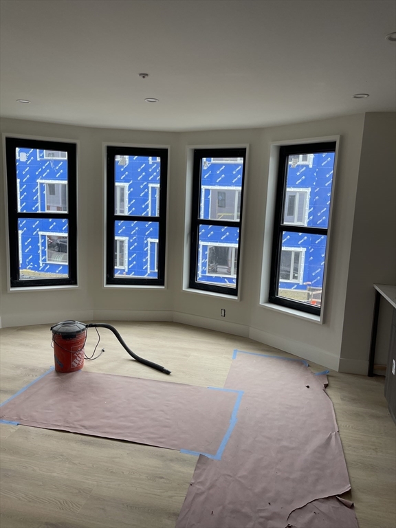 1 bed, 1 bath apartment for rent at 78 Gates St Unit 5, South Boston — photo 4 of 8