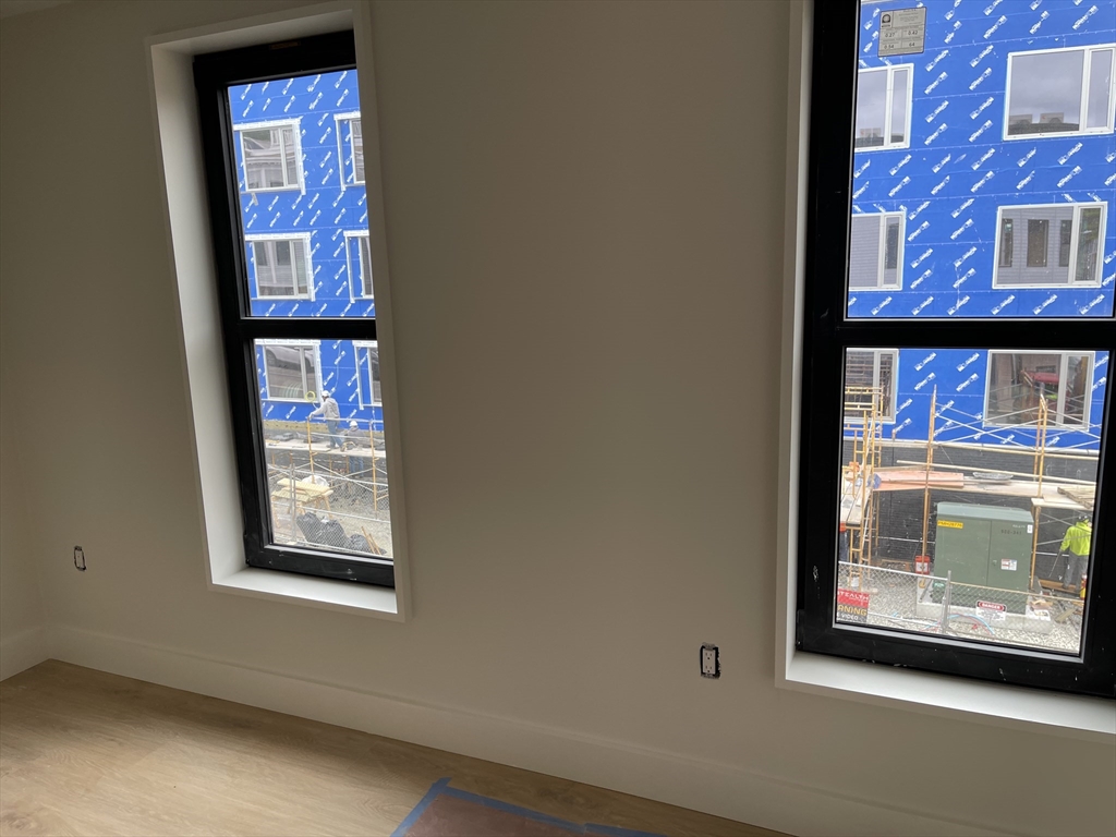 1 bed, 1 bath apartment for rent at 78 Gates St Unit 5, South Boston — photo 3 of 8
