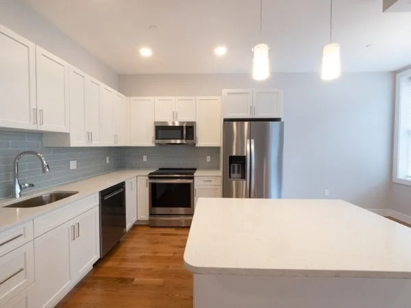 2 bed, 2 bath apartment for rent at 78 Gibbs St Unit 2, Coolidge Corner — photo 6 of 25