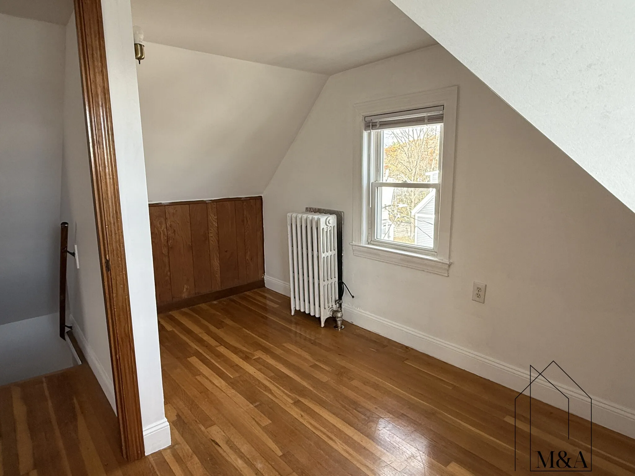 4 bed, 1 bath apartment for rent at 78 Glendower Rd Unit 2, Roslindale — photo 12 of 16