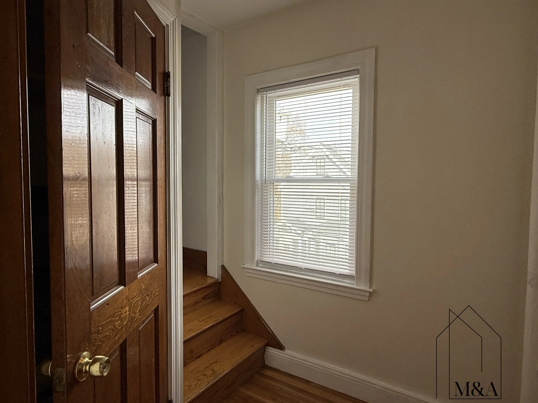4 bed, 1 bath apartment for rent at 78 Glendower Rd Unit 2, Roslindale — photo 13 of 16
