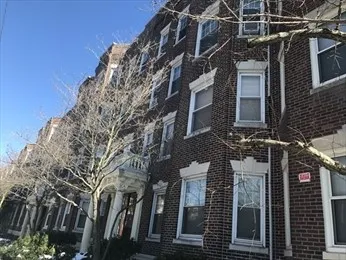3 bed, 1 bath apartment for rent at 78 Glenville Ave Unit 3, Allston — photo 6 of 6