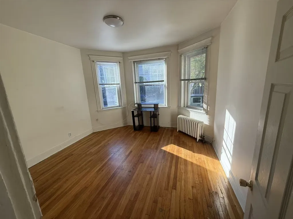 2 bed, 1 bath apartment for rent at 78 Glenville Ave Unit 4, Allston — photo 12 of 12