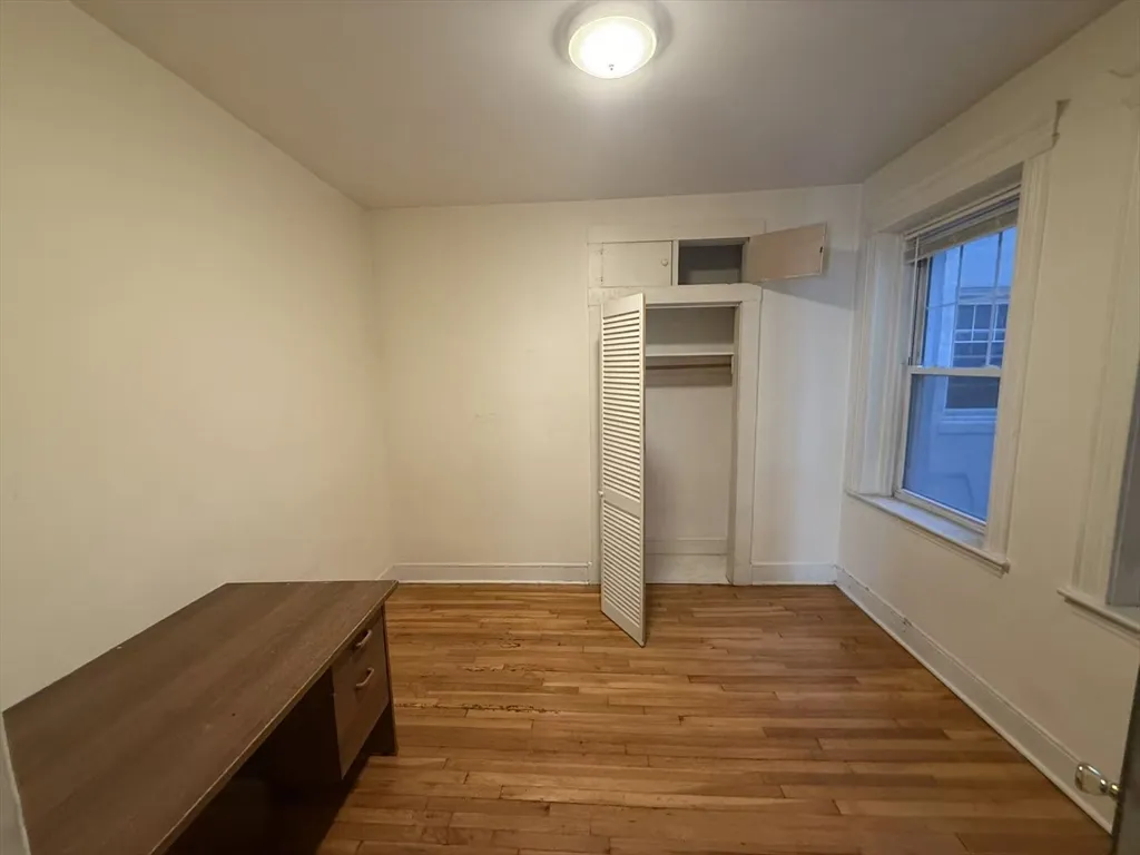 2 bed, 1 bath apartment for rent at 78 Glenville Ave Unit 4, Allston — photo 11 of 12