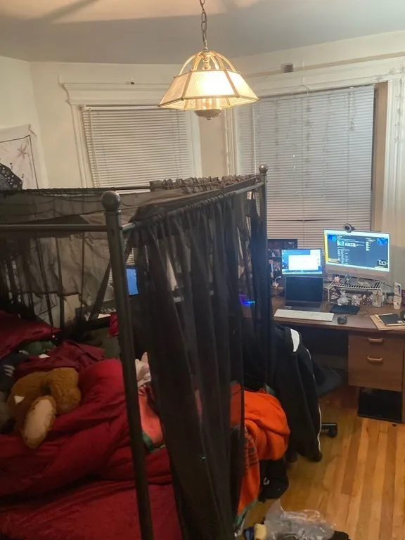 2 bed, 1 bath apartment for rent at 78 Glenville Ave Unit 4, Allston — photo 5 of 12