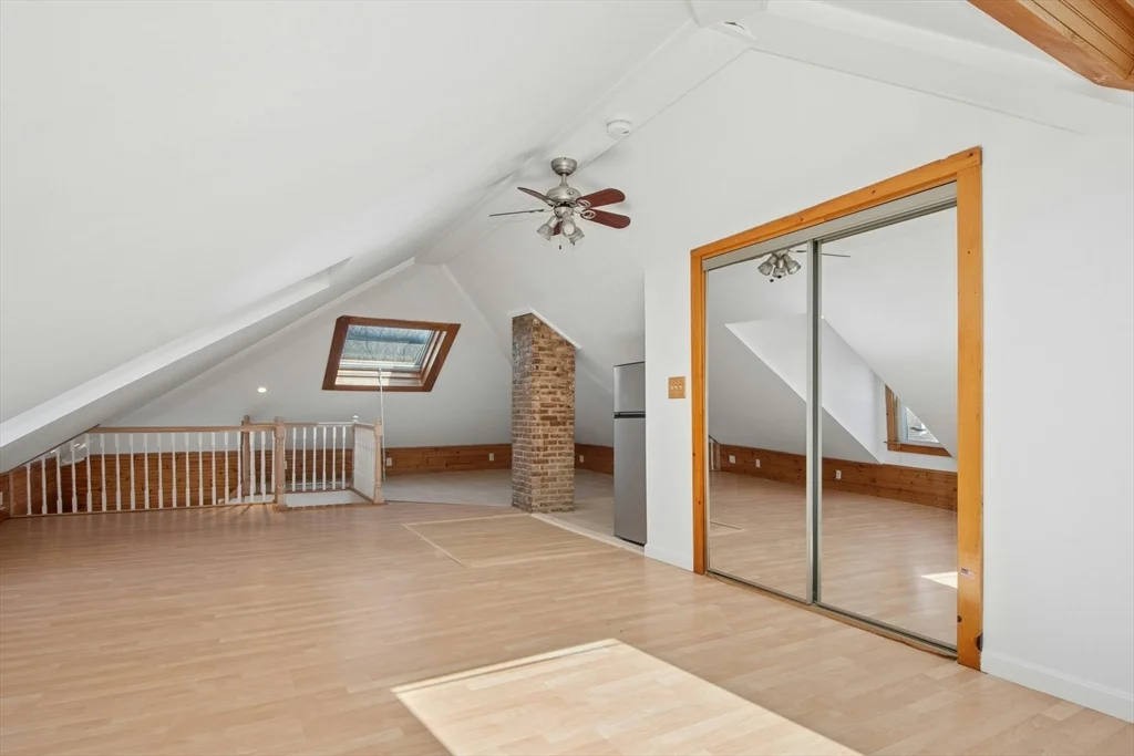 3 bed, 1 bath apartment for rent at 78 Grove St Unit 2, Gloucester — photo 17 of 23