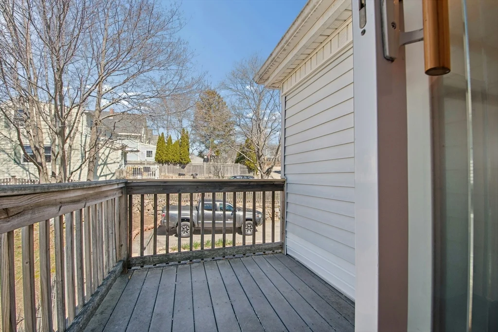 3 bed, 1 bath apartment for rent at 78 Grove St Unit 2, Gloucester — photo 20 of 23