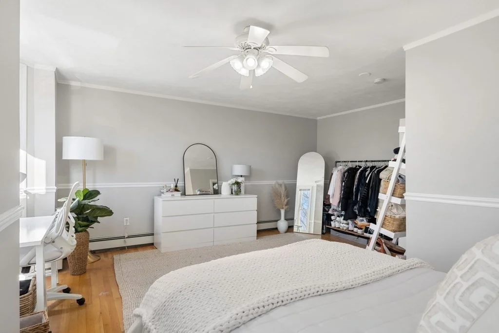 5 bed, 2 bath apartment for rent at 78 H St, Boston — photo 18 of 32