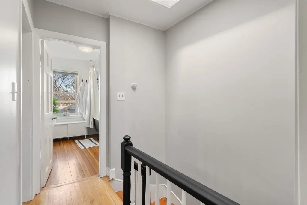 5 bed, 2 bath apartment for rent at 78 H St, Boston — photo 10 of 32