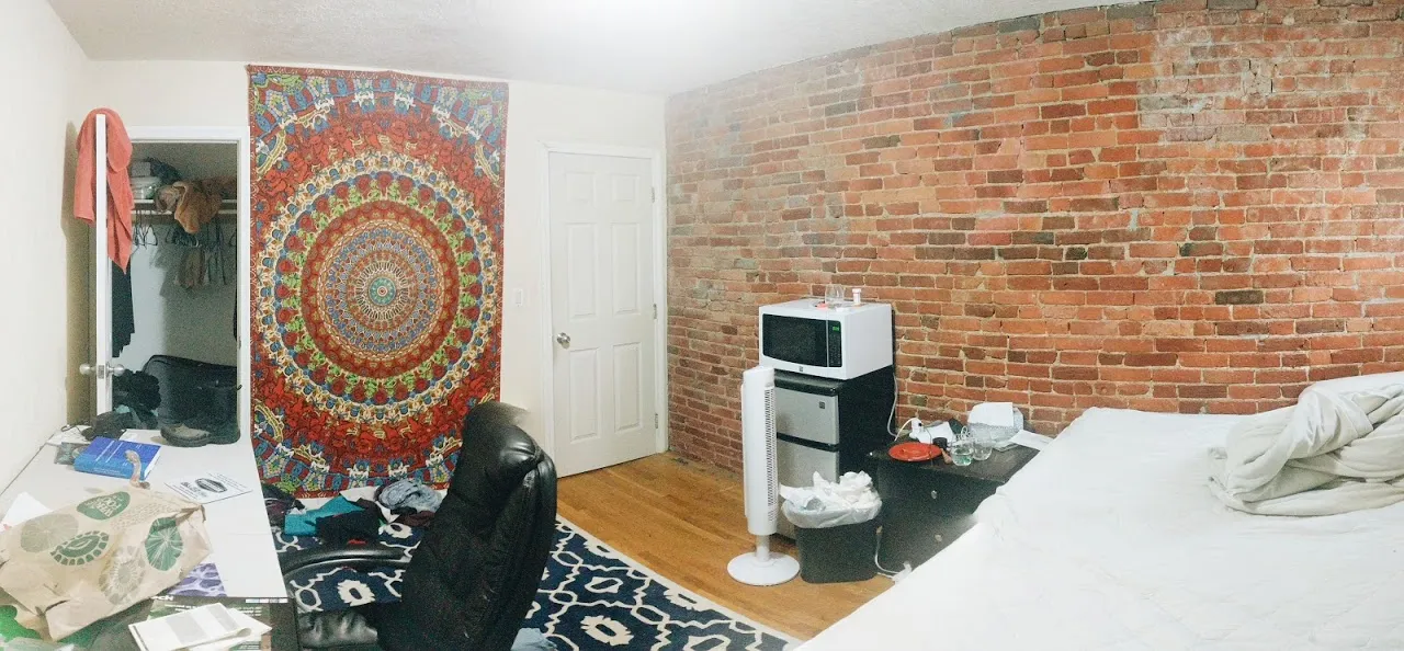 4 bed, 2.5 bath apartment for rent at 78 Hammond St Unit 9, Roxbury — photo 6 of 11