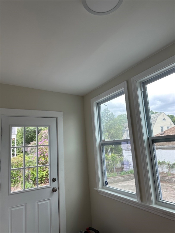 3 bed, 1 bath apartment for rent at 78 Harriet St Unit 1, Brighton — photo 14 of 22
