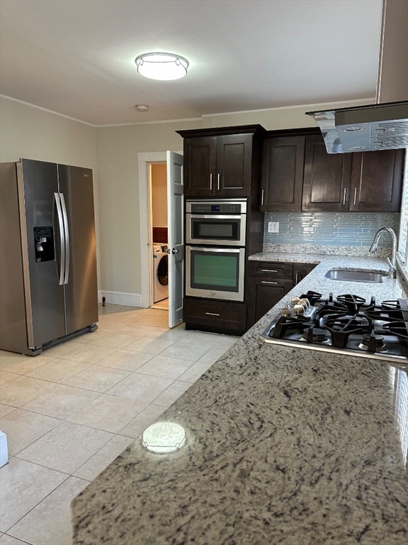 3 bed, 1 bath apartment for rent at 78 Harriet St Unit 1, Brighton — photo 2 of 22