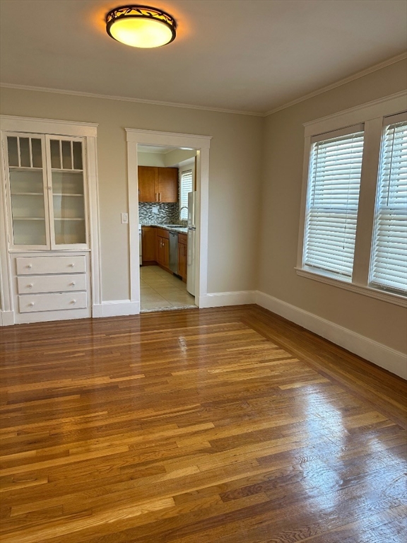 3 bed, 1 bath apartment for rent at 78 Harriet St Unit 2, Brighton — photo 3 of 14