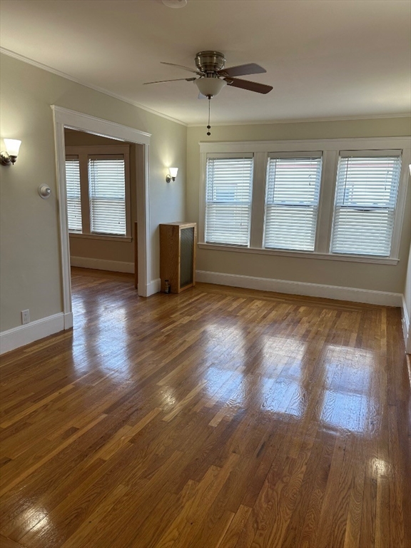 3 bed, 1 bath apartment for rent at 78 Harriet St Unit 2, Brighton — photo 2 of 14