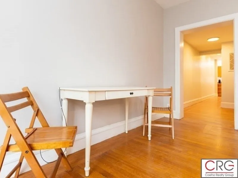 2 bed, 1 bath apartment for rent at 78 Harvard Ave Unit 2, Harvard Avenue — photo 6 of 23