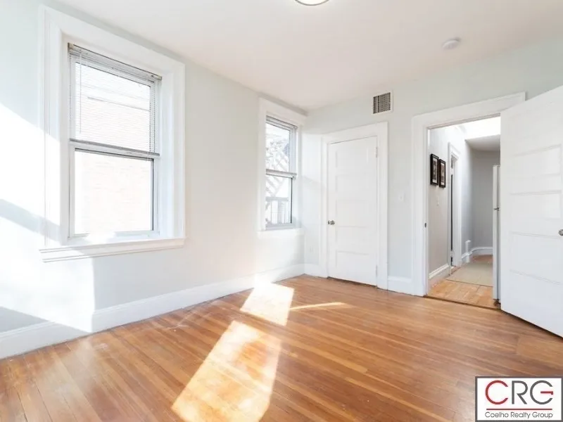 2 bed, 1 bath apartment for rent at 78 Harvard Ave Unit 2, Harvard Avenue — photo 19 of 23