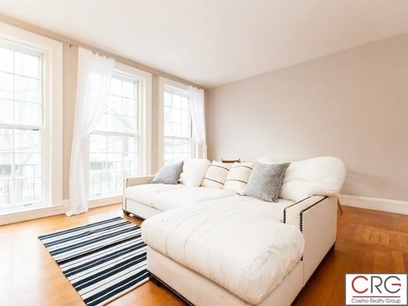 2 bed, 1 bath apartment for rent at 78 Harvard Ave Unit 2, Harvard Avenue — photo 4 of 23