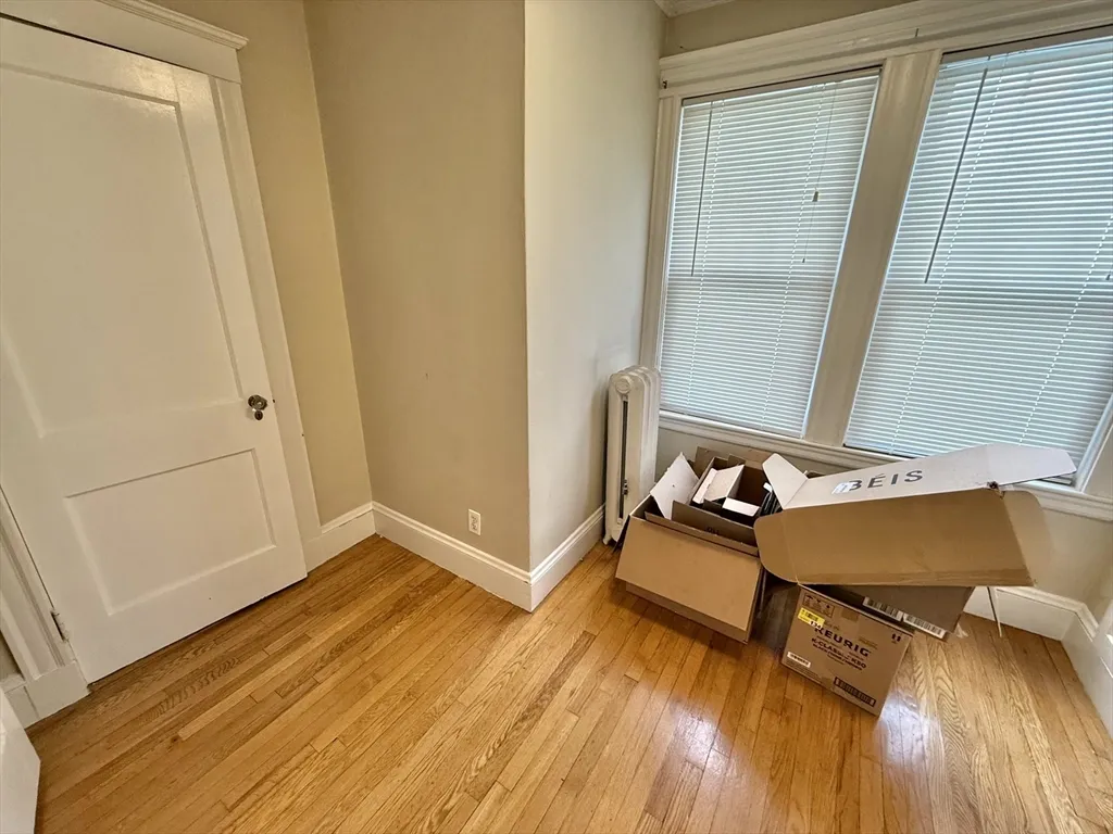 3 bed, 1 bath apartment for rent at 78 Hunnewell Ave Unit 1, Brighton — photo 16 of 22