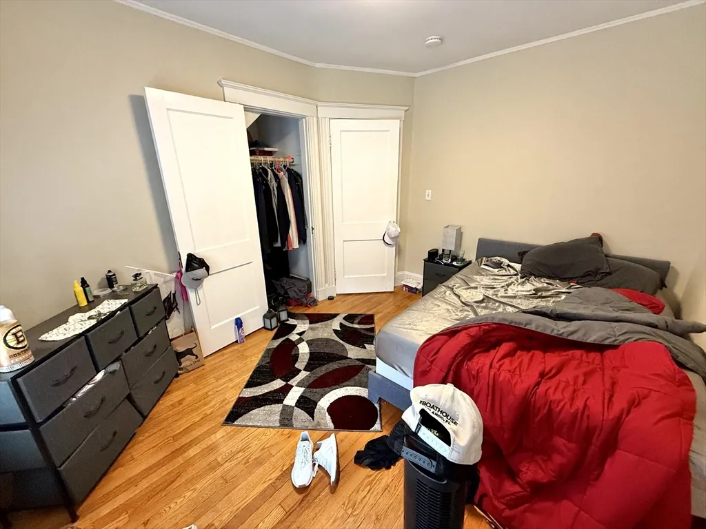 3 bed, 1 bath apartment for rent at 78 Hunnewell Ave Unit 1, Brighton — photo 17 of 22