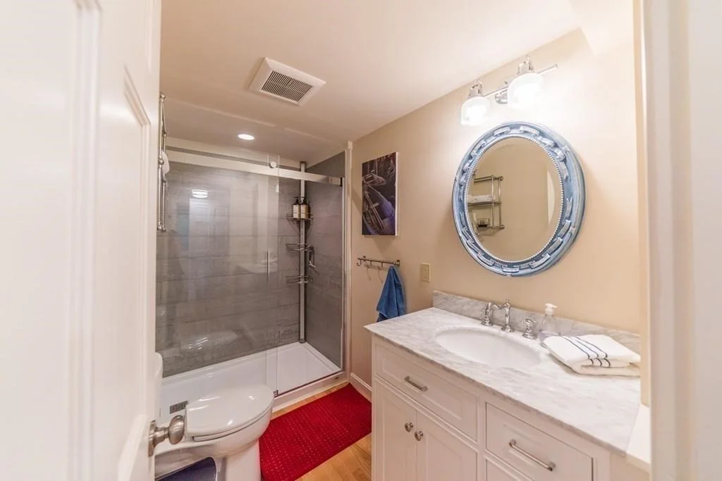 2 bed, 2 bath apartment for rent at 78 Little Neck Rd Unit Single Fam., Great Neck — photo 6 of 10