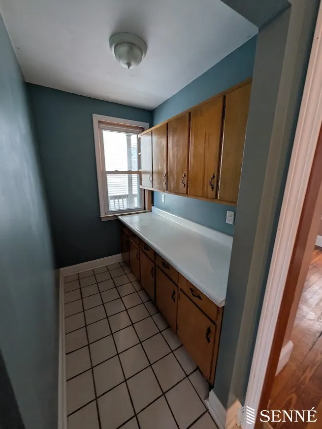 2 bed, 1 bath apartment for rent at 78 Marion St Unit 2, Ward Two — photo 2 of 9