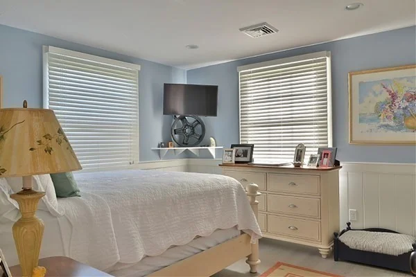 7 bed, 4+ bath apartment for rent at 78 Milk St, Cisco — photo 12 of 16