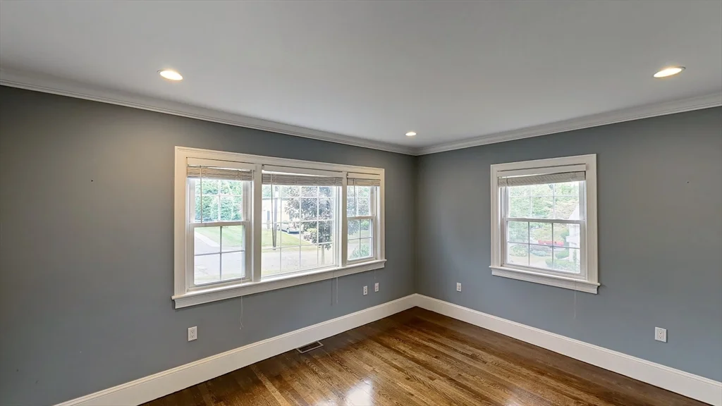 4 bed, 3 bath apartment for rent at 78 Nahanton Ave, Blue Hills — photo 9 of 30