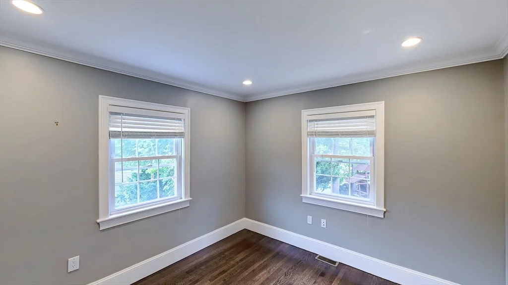 4 bed, 3 bath apartment for rent at 78 Nahanton Ave, Blue Hills — photo 10 of 30