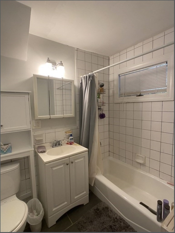 4 bed, 2 bath apartment for rent at 78 Perkins St Unit 1, East Somerville — photo 12 of 14