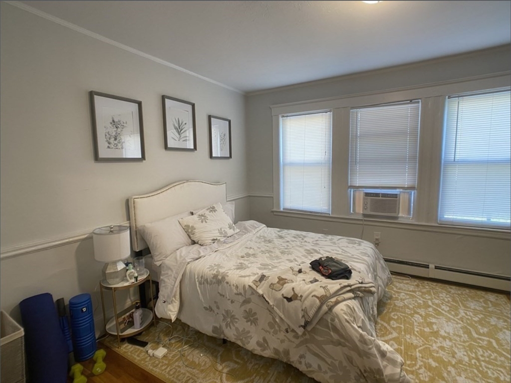 4 bed, 2 bath apartment for rent at 78 Perkins St Unit 1, East Somerville — photo 6 of 14