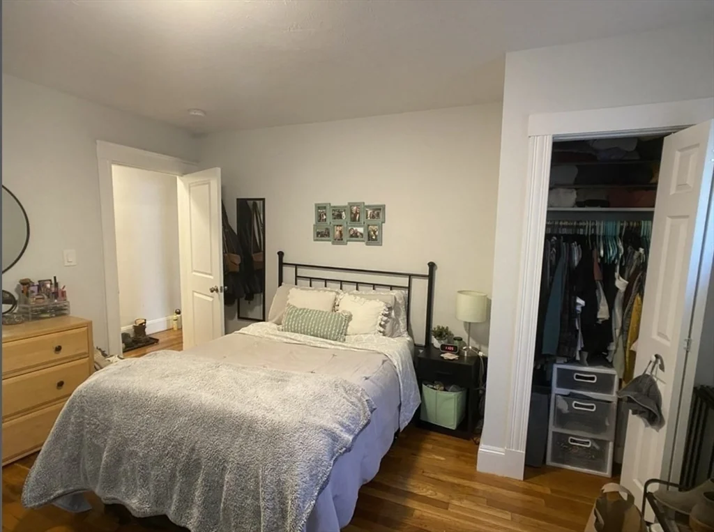 4 bed, 2 bath apartment for rent at 78 Perkins Unit 2, East Somerville — photo 9 of 15