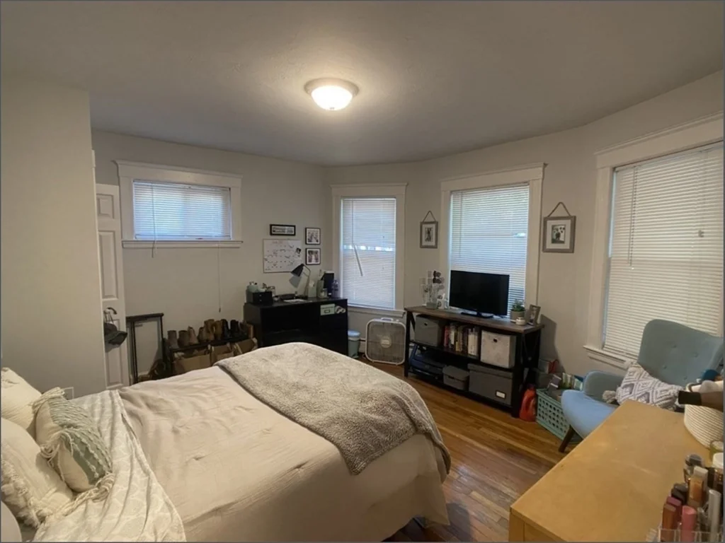4 bed, 2 bath apartment for rent at 78 Perkins Unit 2, East Somerville — photo 10 of 15