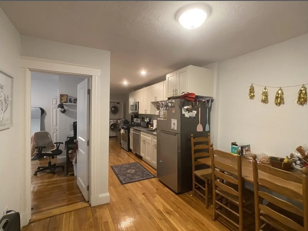 4 bed, 2 bath apartment for rent at 78 Perkins Unit 2, East Somerville — photo 1 of 15