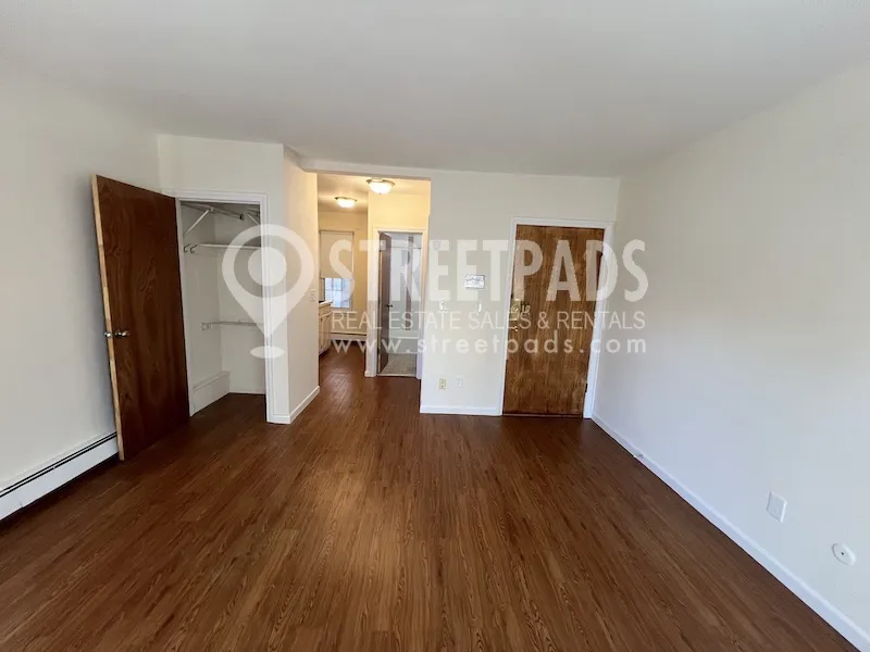 1 bed, 1 bath apartment for rent at 78 South Huntington Ave Unit 1, Mission Hill — photo 5 of 21