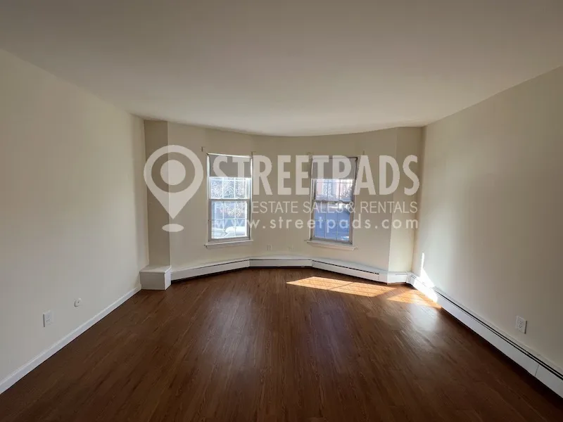 1 bed, 1 bath apartment for rent at 78 South Huntington Ave Unit 1, Mission Hill — photo 3 of 21